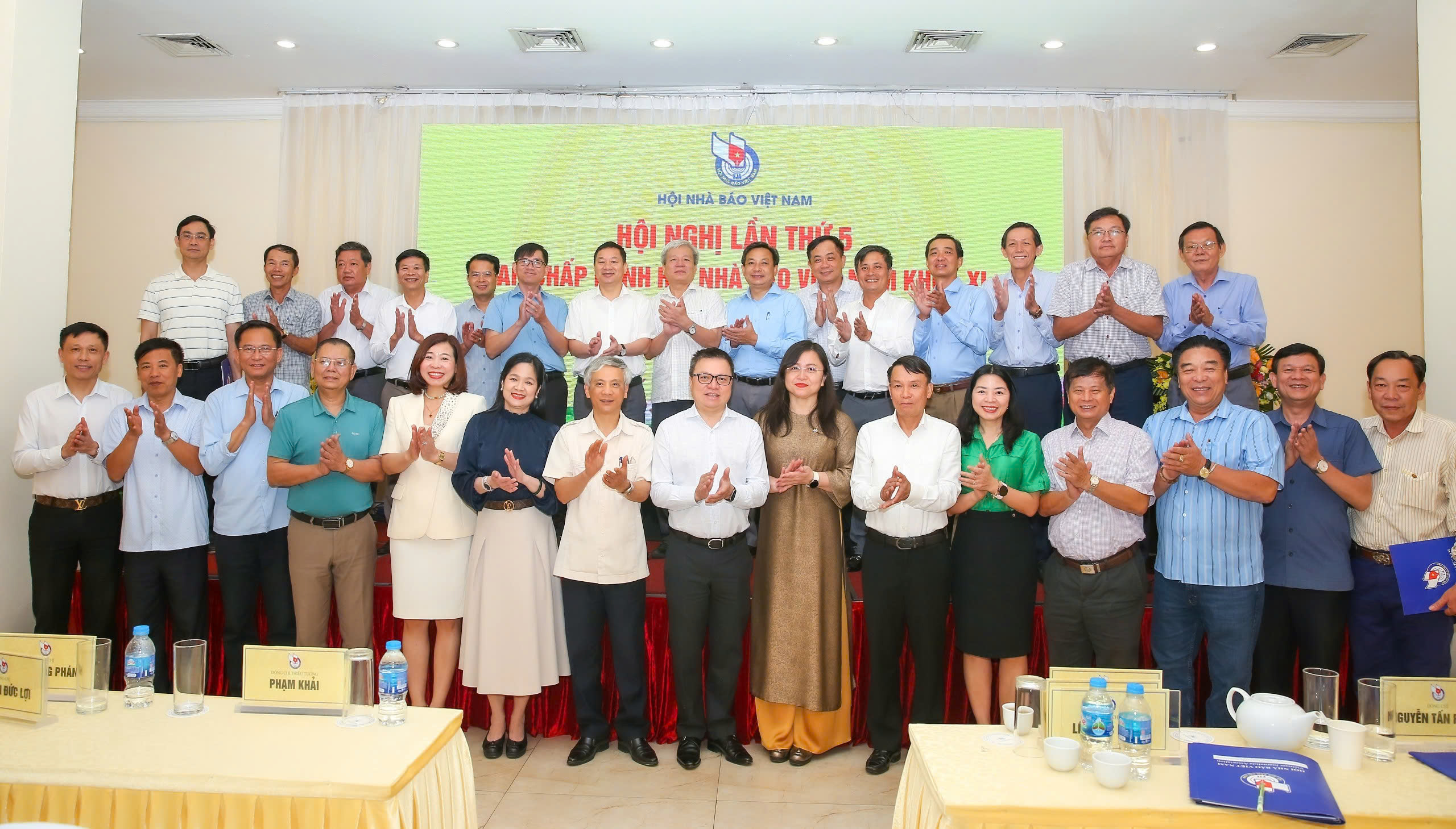 Hội Nhà báo Việt Nam tổ chức Hội nghị lần thứ 5 Ban Chấp hành Hội Nhà báo Việt Nam khoá XI- Ảnh 4. Hội Nhà báo Việt Nam tổ chức Hội nghị lần thứ 5 Ban Chấp hành Hội Nhà báo Việt Nam khoá XI- Ảnh 4.