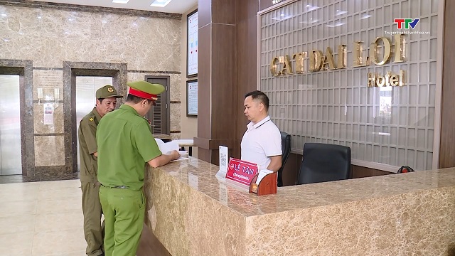 Quyết tâm bảo vệ tuyệt đối an toàn cho khai mạc Lễ hội biển Sầm Sơn 2025- Ảnh 2. Quyết tâm bảo vệ tuyệt đối an toàn cho khai mạc Lễ hội biển Sầm Sơn 2025- Ảnh 2.