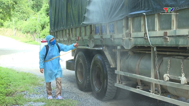 Vệ sinh, khử trùng tiêu độc môi trường phòng, chống dịch bệnh gia súc, gia cầm- Ảnh 3. Vệ sinh, khử trùng tiêu độc môi trường phòng, chống dịch bệnh gia súc, gia cầm- Ảnh 3.