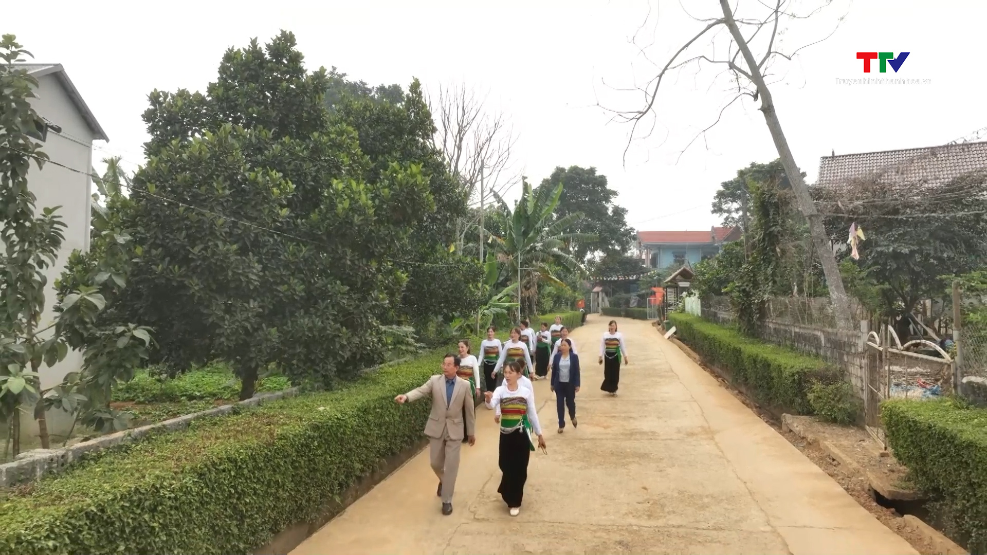 Huyện Ngọc Lặc về đích huyện Nông thôn mới- Ảnh 1. Huyện Ngọc Lặc về đích huyện Nông thôn mới- Ảnh 1.