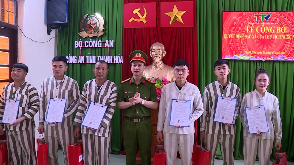 Hạnh phúc ngày trở về- Ảnh 3. Hạnh phúc ngày trở về- Ảnh 3.