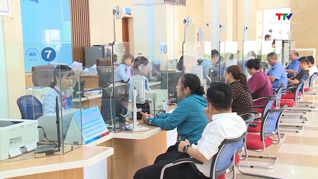 21 ngân hàng đã đăng ký tham gia gói tín dụng 500.000 tỷ đồng- Ảnh 1. 21 ngân hàng đã đăng ký tham gia gói tín dụng 500.000 tỷ đồng- Ảnh 1.
