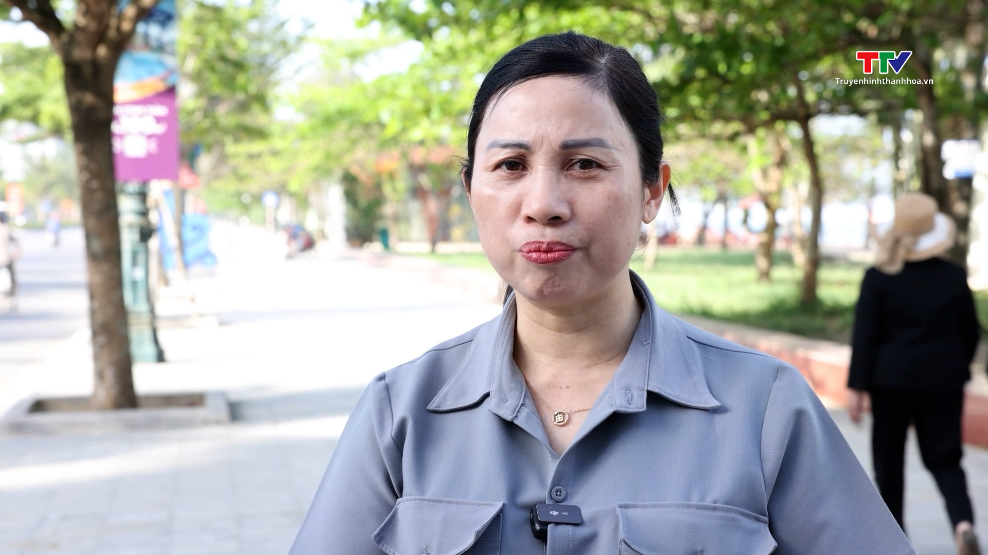 Sầm Sơn tăng cường đảm bảo vệ sinh môi trường phục vụ du lịch - Ảnh 2. Sầm Sơn tăng cường đảm bảo vệ sinh môi trường phục vụ du lịch - Ảnh 2.