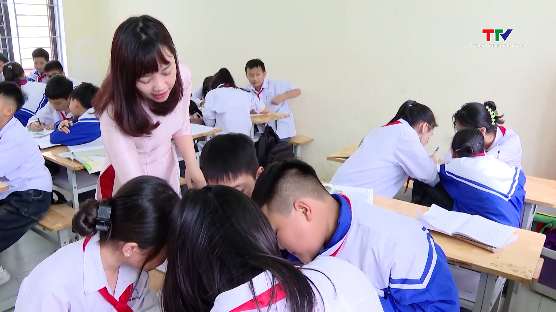 Học sinh tiểu học Việt Nam nằm trong top đầu Đông Nam Á - Ảnh 1. Học sinh tiểu học Việt Nam nằm trong top đầu Đông Nam Á - Ảnh 1.