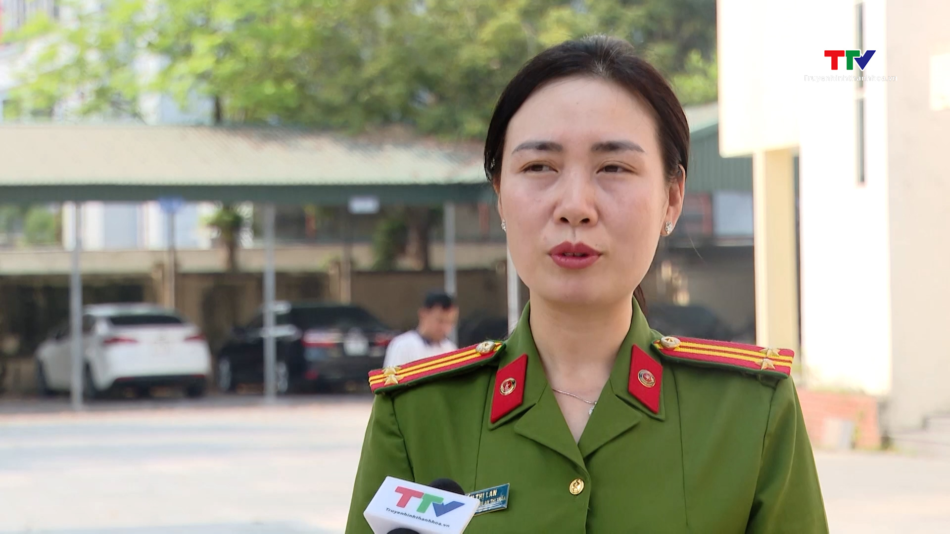 “Tăng tốc” hỗ trợ người người dân kích hoạt tài khoản định danh điện tử mức độ 2- Ảnh 3. “Tăng tốc” hỗ trợ người người dân kích hoạt tài khoản định danh điện tử mức độ 2- Ảnh 3.