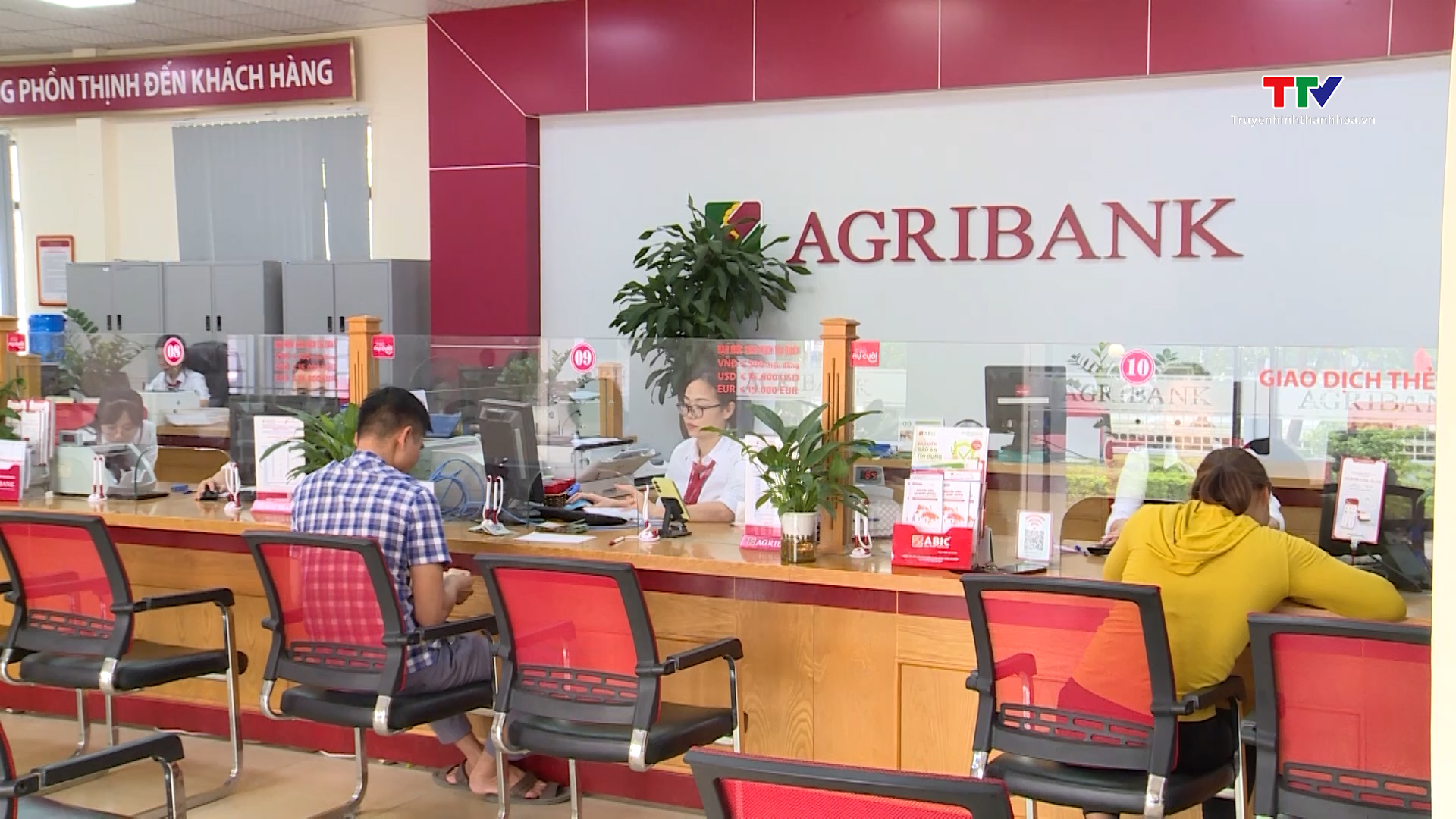 Triển khai gói vay mua nhà dành riêng cho khách hàng trẻ tuổi- Ảnh 1. Triển khai gói vay mua nhà dành riêng cho khách hàng trẻ tuổi- Ảnh 1.