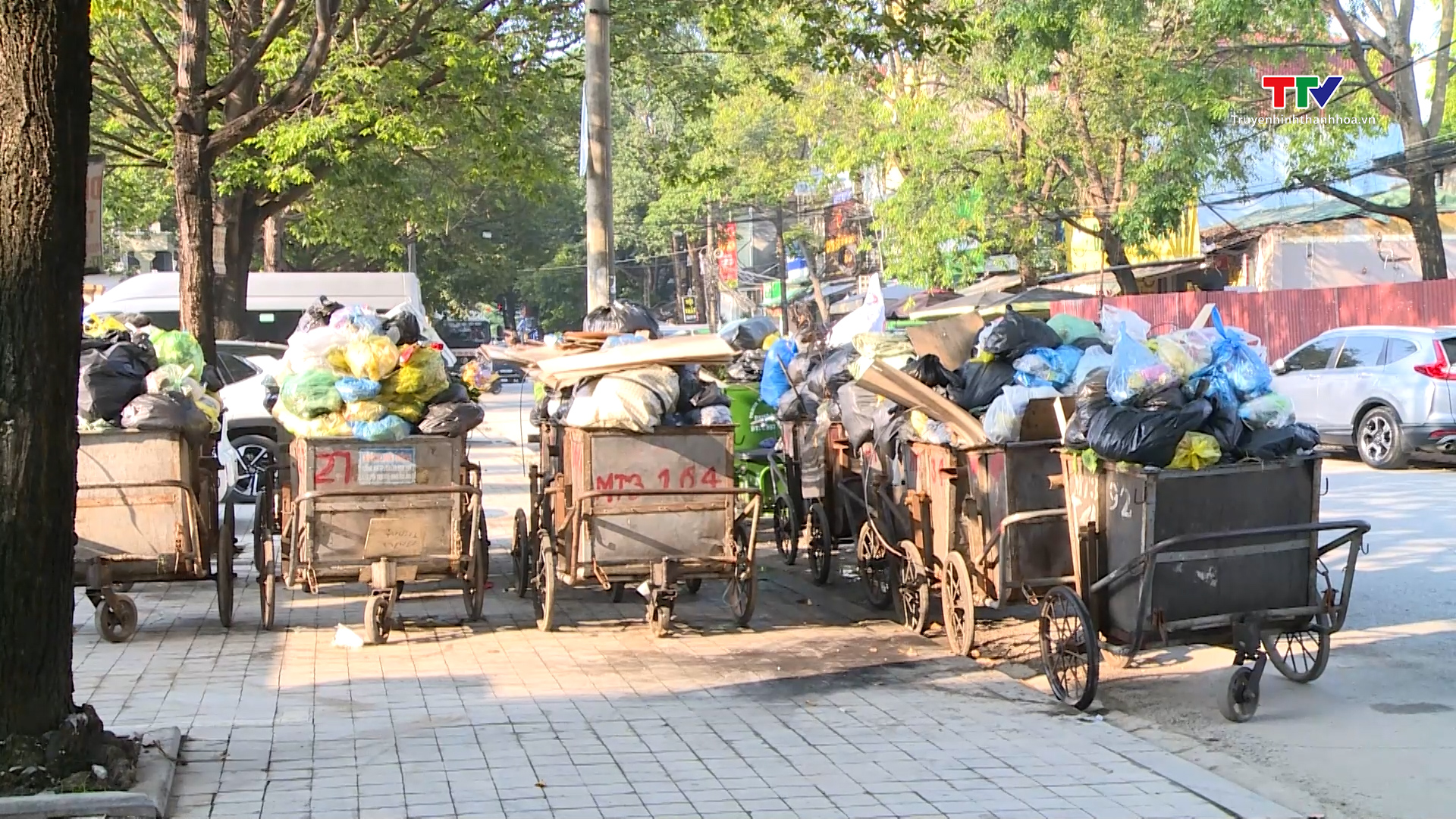 Tập trung xử lý tình trạng rác thải tồn đọng ở thành phố Thanh Hóa- Ảnh 2. Tập trung xử lý tình trạng rác thải tồn đọng ở thành phố Thanh Hóa- Ảnh 2.
