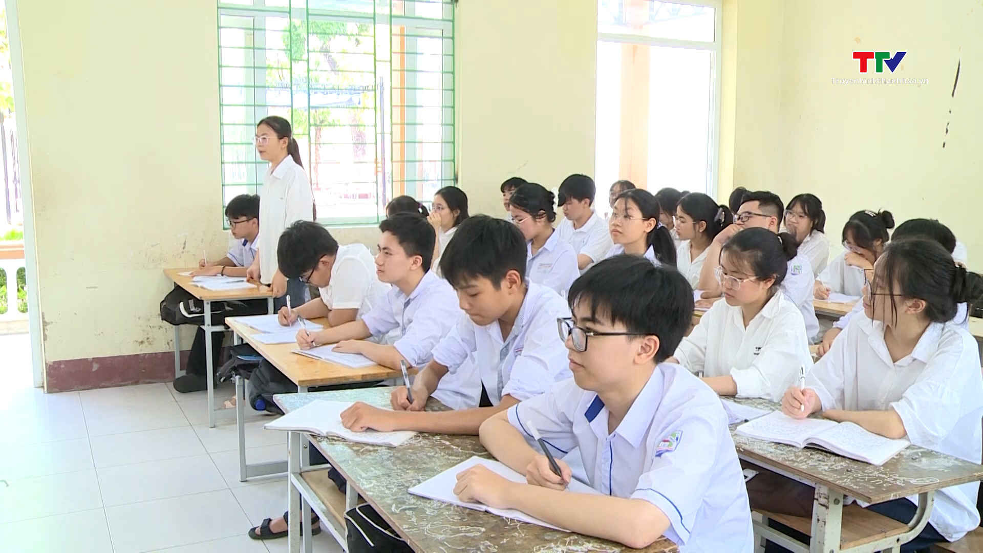 Thanh Hóa: Hơn 43 nghìn học sinh chuẩn bị bước vào kỳ thi vào lớp 10, bậc THPT - Ảnh 1. Thanh Hóa: Hơn 43 nghìn học sinh chuẩn bị bước vào kỳ thi vào lớp 10, bậc THPT - Ảnh 1.