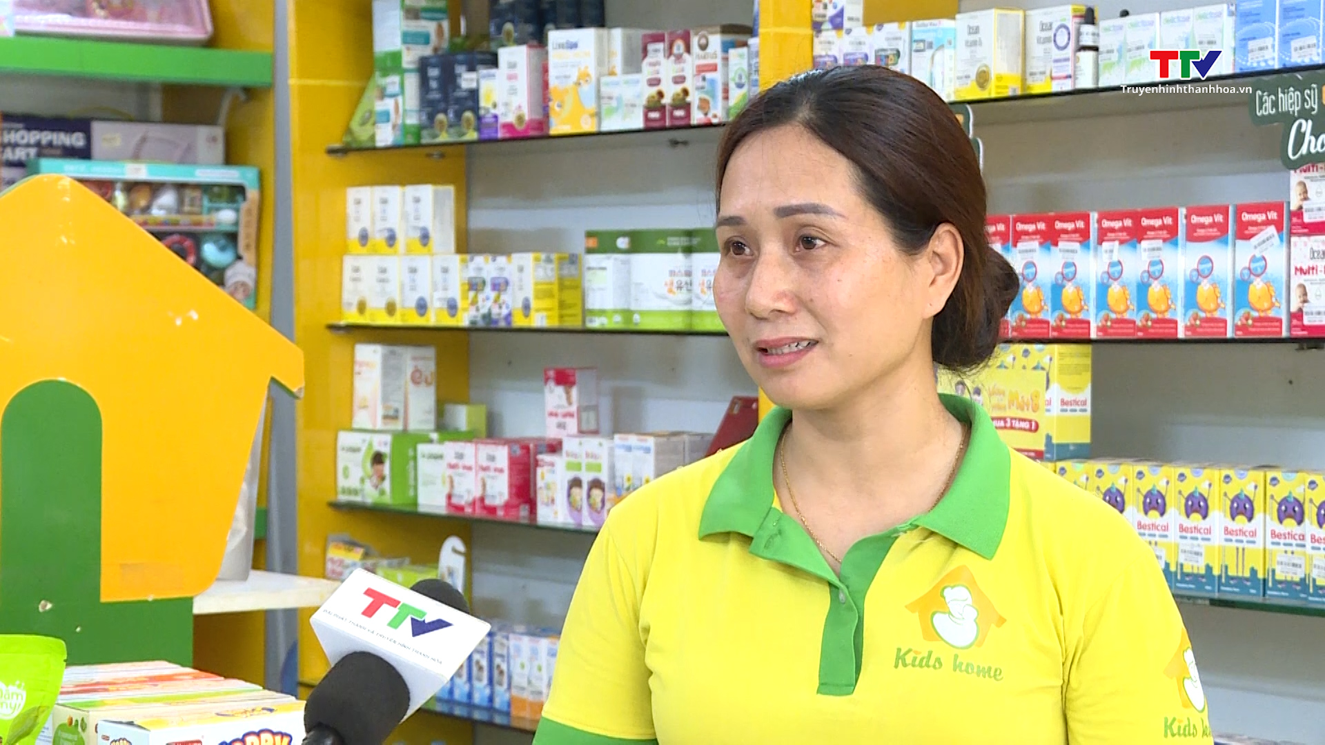 Tăng cường kiểm tra đối với các cơ sở kinh doanh dược phẩm, thực phẩm bảo vệ sức khoẻ, sản phẩm sữa- Ảnh 4. Tăng cường kiểm tra đối với các cơ sở kinh doanh dược phẩm, thực phẩm bảo vệ sức khoẻ, sản phẩm sữa- Ảnh 4.