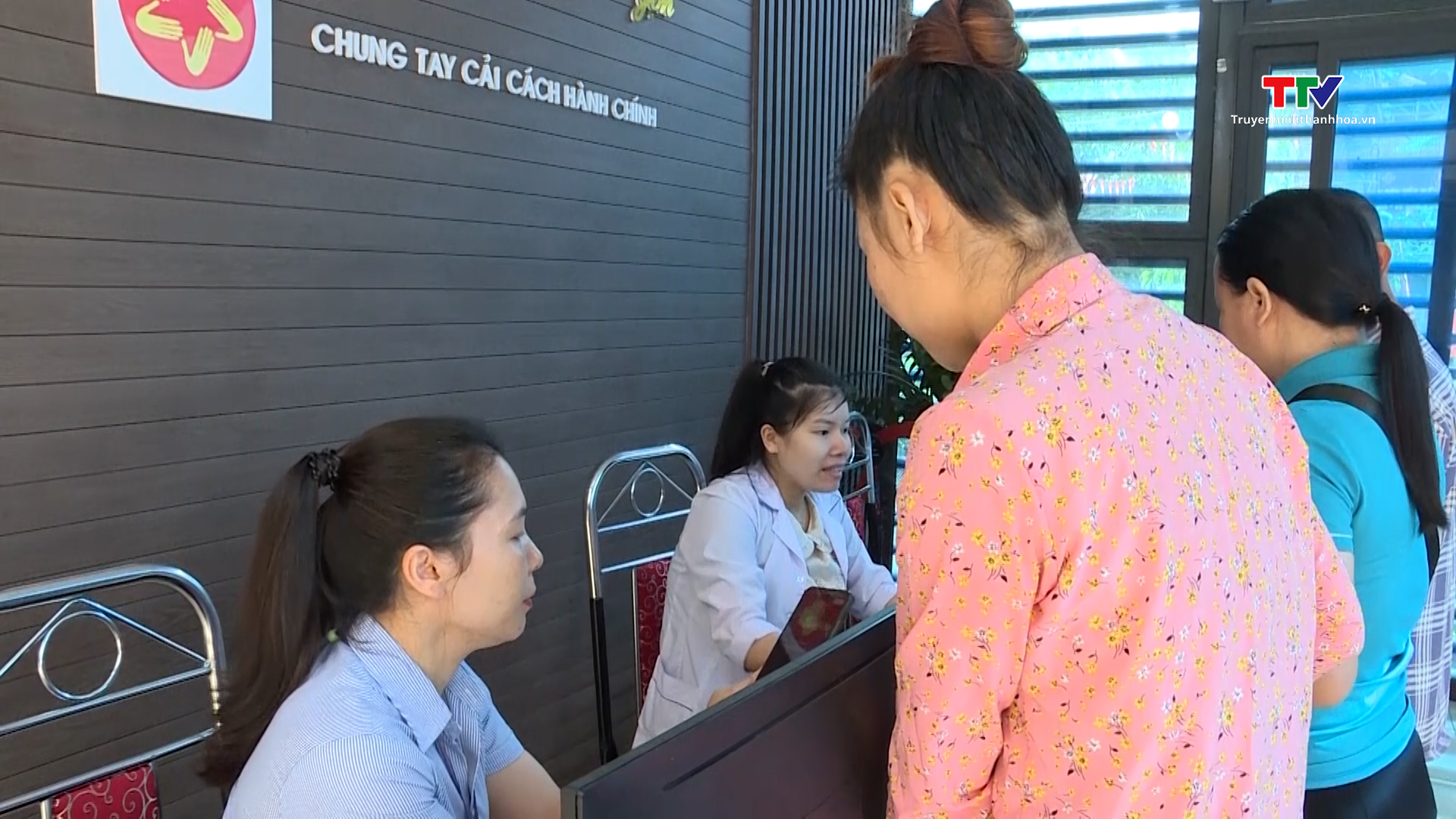 Tăng cường đảm bảo an ninh cho người bệnh và nhân viên y tế- Ảnh 1. Tăng cường đảm bảo an ninh cho người bệnh và nhân viên y tế- Ảnh 1.