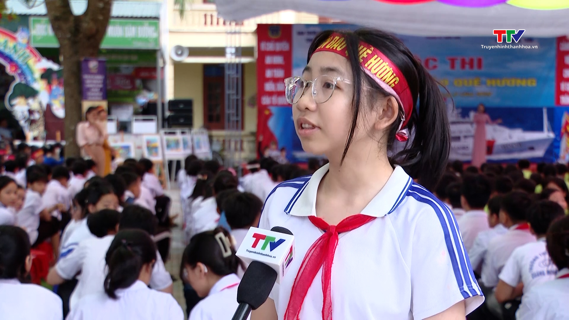 Sôi nổi cuộc thi " Em yêu biển, đảo quê hương " tại thành phố Sầm Sơn- Ảnh 2. Sôi nổi cuộc thi " Em yêu biển, đảo quê hương " tại thành phố Sầm Sơn- Ảnh 2.