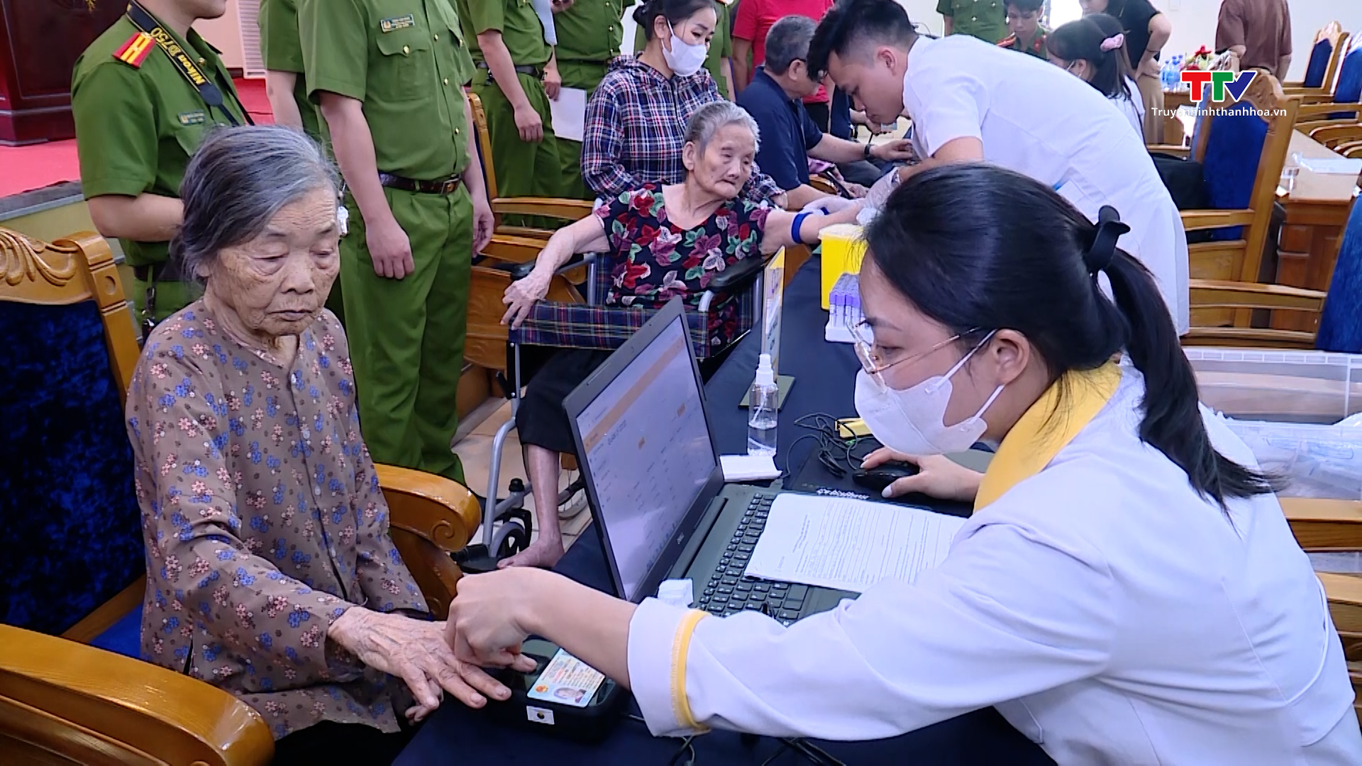 Thanh Hóa thu nhận thành công 932 mẫu ADN thân nhân liệt sĩ- Ảnh 1. Thanh Hóa thu nhận thành công 932 mẫu ADN thân nhân liệt sĩ- Ảnh 1.