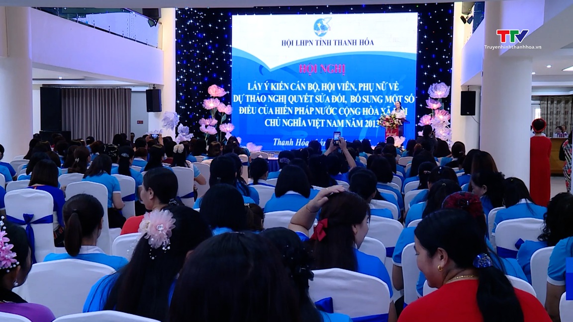 Hội Liên hiệp Phụ nữ Thanh Hóa lấy ý kiến về sửa đổi, bổ sung Hiến pháp 2013- Ảnh 1. Hội Liên hiệp Phụ nữ Thanh Hóa lấy ý kiến về sửa đổi, bổ sung Hiến pháp 2013- Ảnh 1.