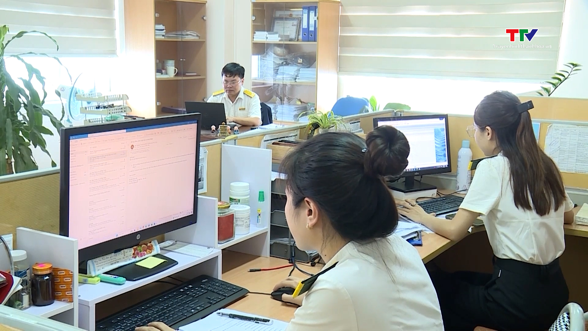 Cục thuế tạm dừng hệ thống thuế điện tử- Ảnh 1. Cục thuế tạm dừng hệ thống thuế điện tử- Ảnh 1.