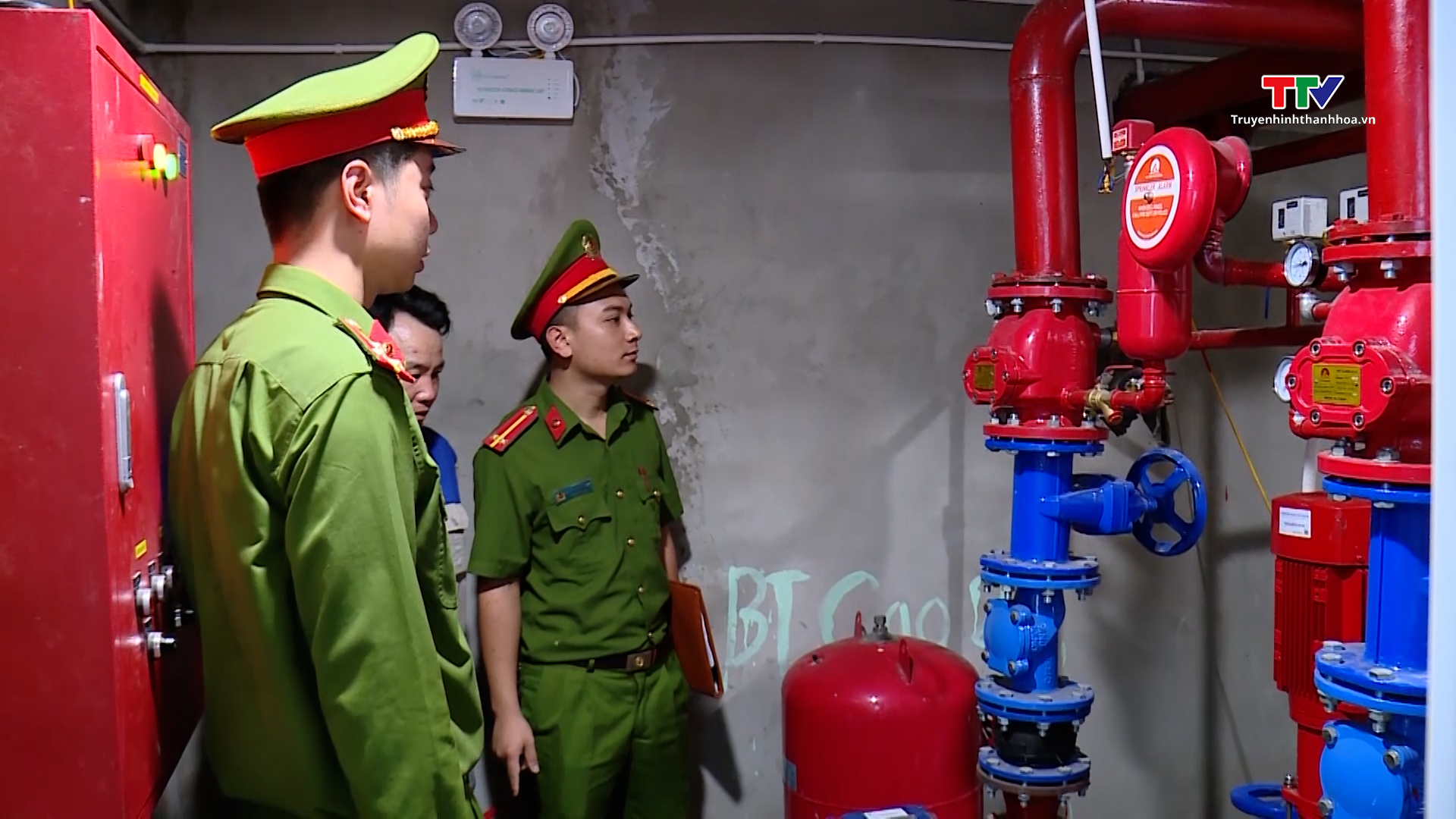 Không để xảy ra sự cố cháy nổ nghiêm trọng trong mùa du lịch biển 2025- Ảnh 1. Không để xảy ra sự cố cháy nổ nghiêm trọng trong mùa du lịch biển 2025- Ảnh 1.