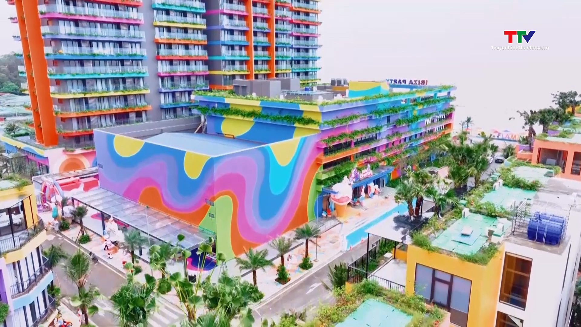 Hoằng Hoá phấn đấu đón hơn 2 triệu lượt khách- Ảnh 2. Hoằng Hoá phấn đấu đón hơn 2 triệu lượt khách- Ảnh 2.