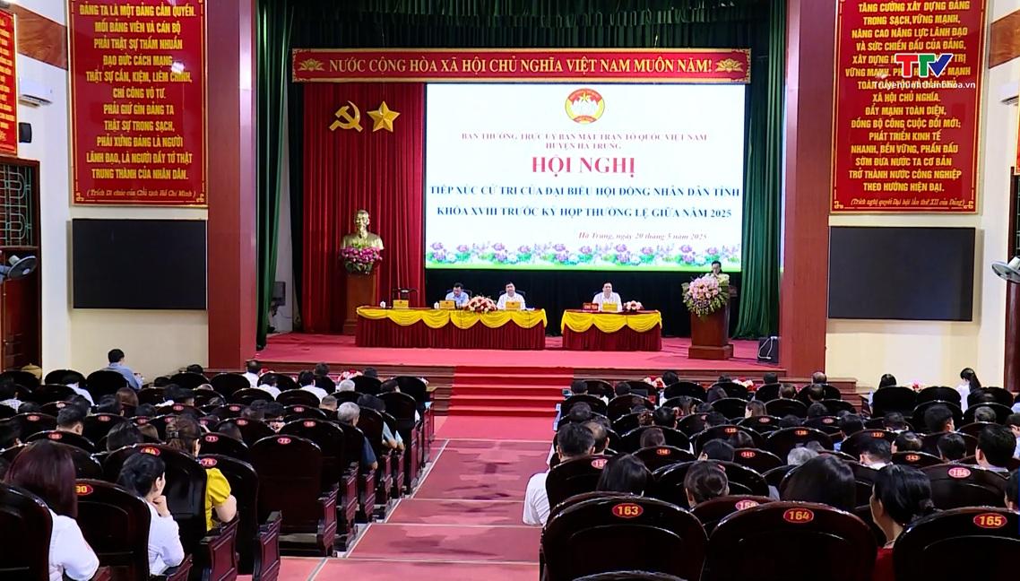 Đại biểu Hội đồng Nhân dân tỉnh tiếp xúc cử tri huyện Hà Trung- Ảnh 1. Đại biểu Hội đồng Nhân dân tỉnh tiếp xúc cử tri huyện Hà Trung- Ảnh 1.