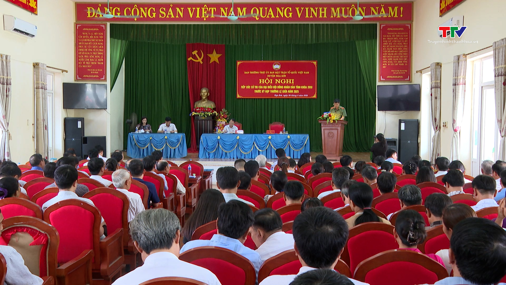 Đại biểu Hội đồng Nhân dân tỉnh tiếp xúc cử tri tại huyện Nga Sơn- Ảnh 1. Đại biểu Hội đồng Nhân dân tỉnh tiếp xúc cử tri tại huyện Nga Sơn- Ảnh 1.