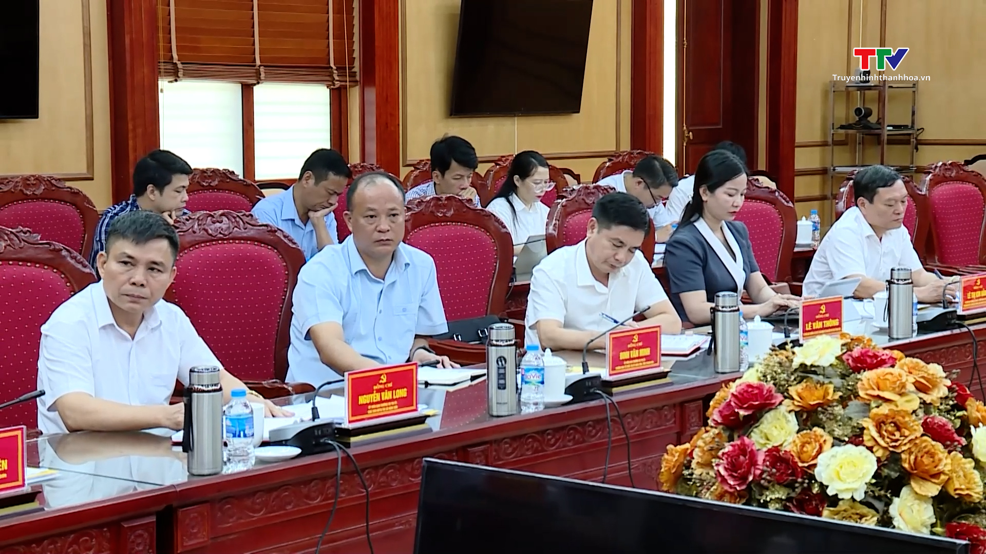 Chủ tịch UBND tỉnh làm việc với Ban Thường vụ Thị uỷ Nghi Sơn- Ảnh 1. Chủ tịch UBND tỉnh làm việc với Ban Thường vụ Thị uỷ Nghi Sơn- Ảnh 1.