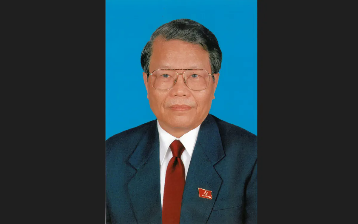 Thông cáo đặc biệt về Quốc tang nguyên Chủ tịch nước Trần Đức Lương- Ảnh 1. Thông cáo đặc biệt về Quốc tang nguyên Chủ tịch nước Trần Đức Lương- Ảnh 1.