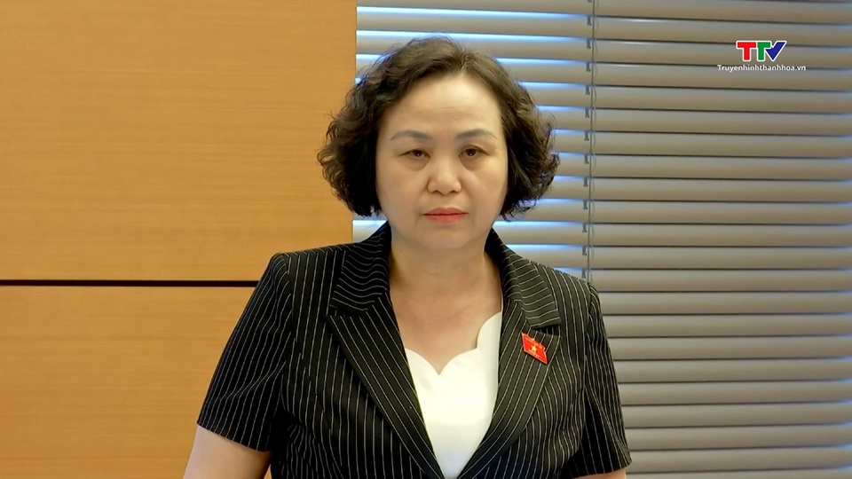 Đoàn đại biểu Quốc hội tỉnh Thanh Hóa thảo luận tại tổ- Ảnh 1. Đoàn đại biểu Quốc hội tỉnh Thanh Hóa thảo luận tại tổ- Ảnh 1.