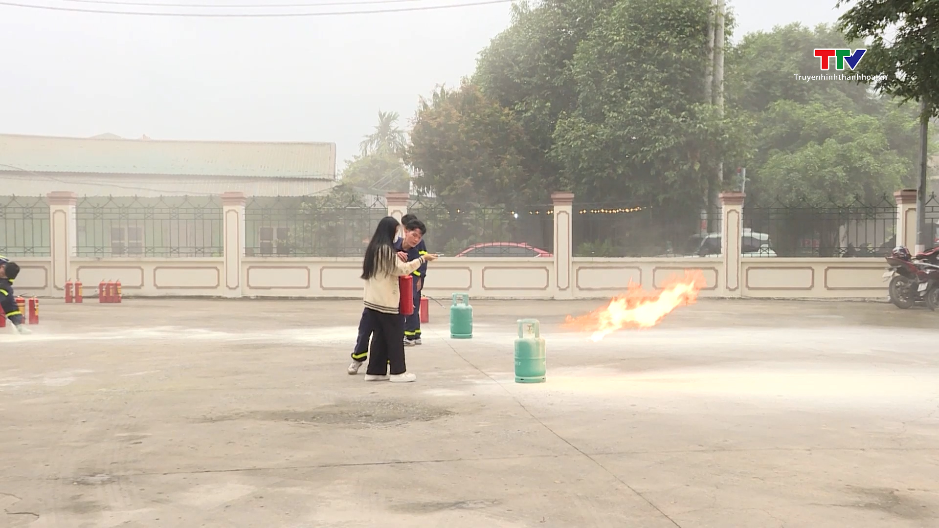 Thanh Hóa duy trì hoạt động hiệu quả 6 mô hình an toàn phòng cháy chữa cháy tại khu dân cư - Ảnh 3. Thanh Hóa duy trì hoạt động hiệu quả 6 mô hình an toàn phòng cháy chữa cháy tại khu dân cư - Ảnh 3.