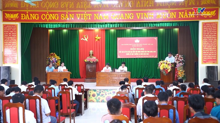 Đại biểu Hội đồng nhân dân tỉnh tiếp xúc với cử tri huyện Như Xuân- Ảnh 1. Đại biểu Hội đồng nhân dân tỉnh tiếp xúc với cử tri huyện Như Xuân- Ảnh 1.