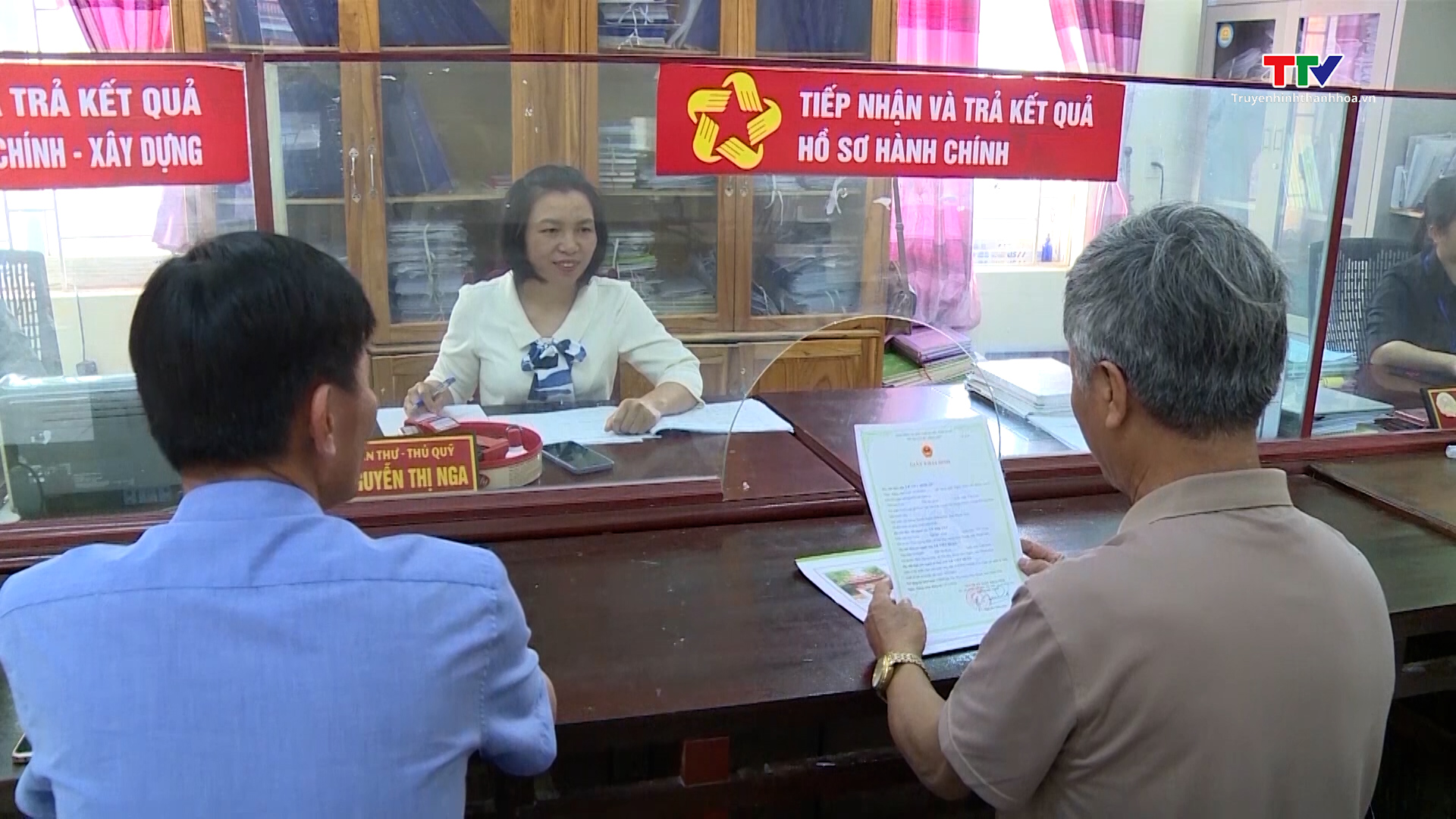 Rà soát, cắt giảm, đơn giản hóa thủ tục hành chính- Ảnh 1. Rà soát, cắt giảm, đơn giản hóa thủ tục hành chính- Ảnh 1.