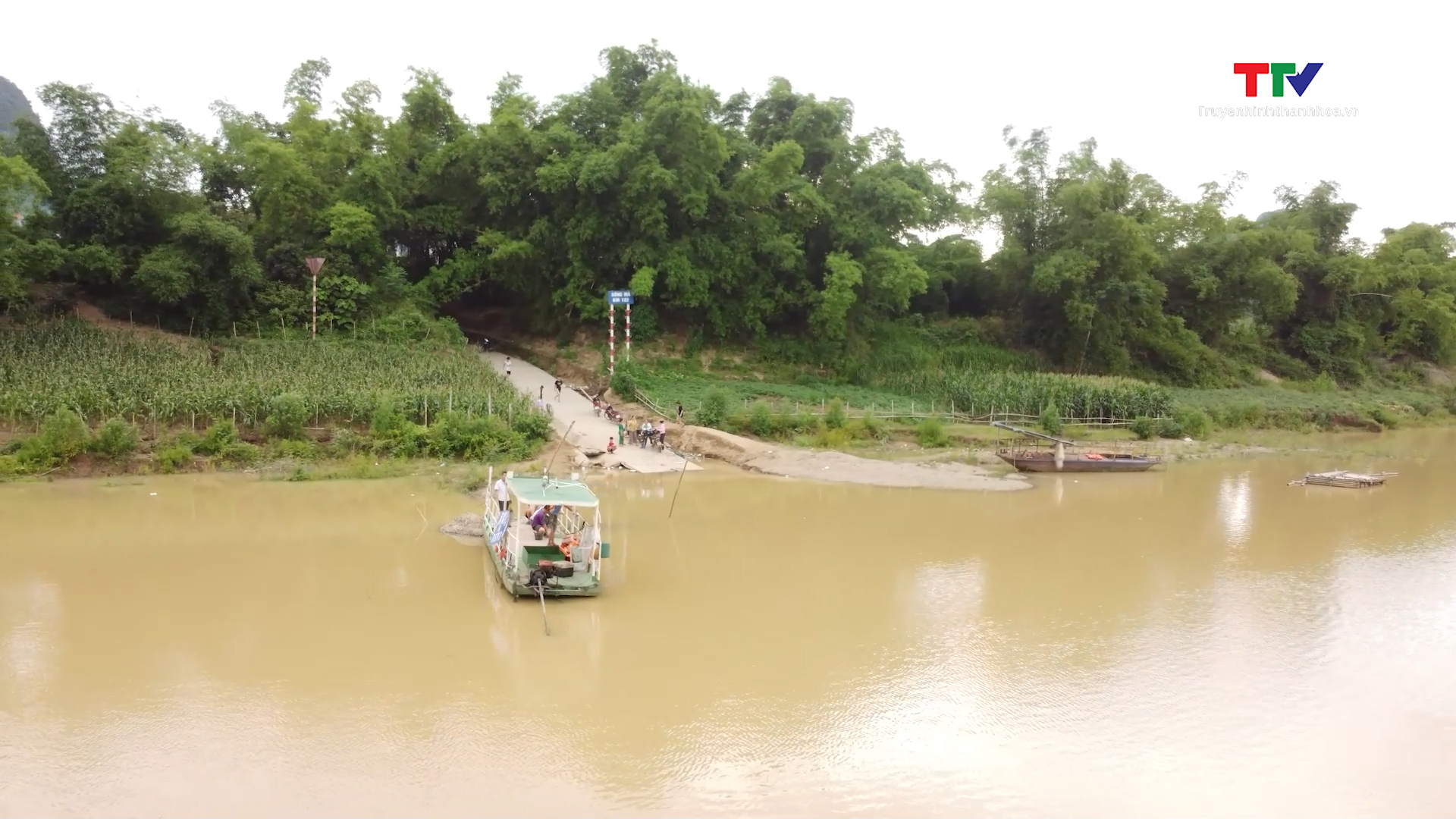 Người dân xã Lương Trung, huyện Bá Thước mong mỏi một cây cầu- Ảnh 4. Người dân xã Lương Trung, huyện Bá Thước mong mỏi một cây cầu- Ảnh 4.
