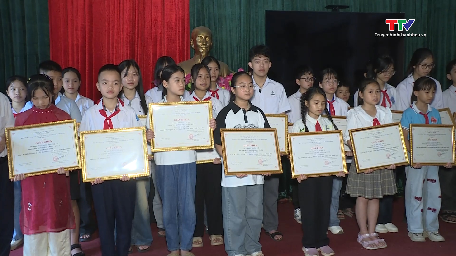 Thanh Hóa: Tổng kết và trao giải Cuộc thi Viết thư quốc tế UPU lần thứ 54- Ảnh 2. Thanh Hóa: Tổng kết và trao giải Cuộc thi Viết thư quốc tế UPU lần thứ 54- Ảnh 2.