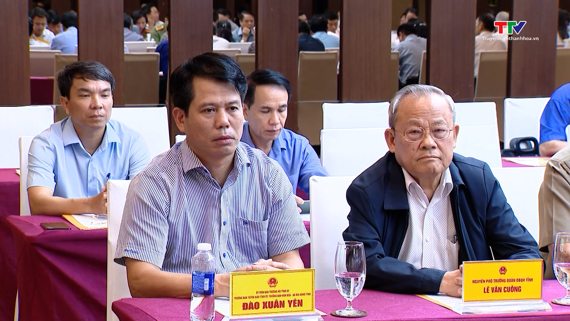 Thường trực HĐND tỉnh lấy ý kiến về dự thảo nghị quyết sửa đổi, bổ sung một số điều của Hiến pháp năm 2013- Ảnh 4.
