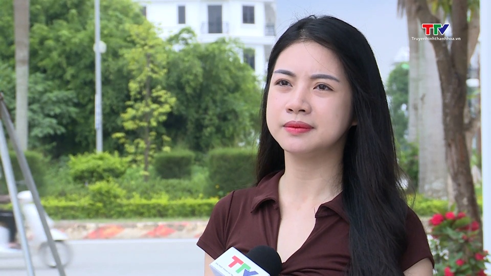 Thị trường bất động sản 5 tháng năm 2025 tăng trưởng tích cực- Ảnh 2. Thị trường bất động sản 5 tháng năm 2025 tăng trưởng tích cực- Ảnh 2.