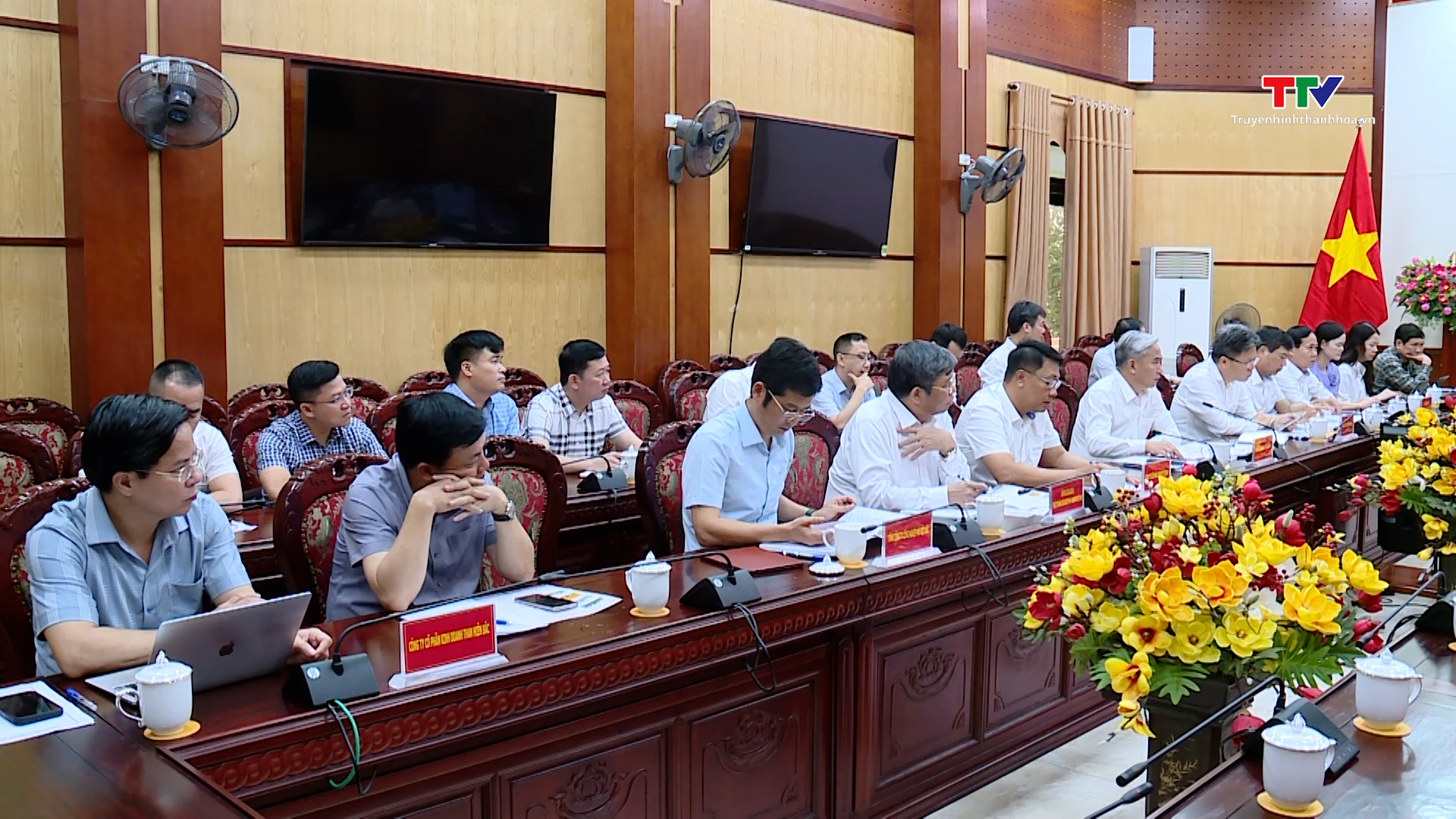 Tháo gỡ khó khăn, thúc đẩy tiến độ Dự án điều chỉnh khai thác và tuyển quặng cromit mỏ Cổ Định- Ảnh 3. Tháo gỡ khó khăn, thúc đẩy tiến độ Dự án điều chỉnh khai thác và tuyển quặng cromit mỏ Cổ Định- Ảnh 3.