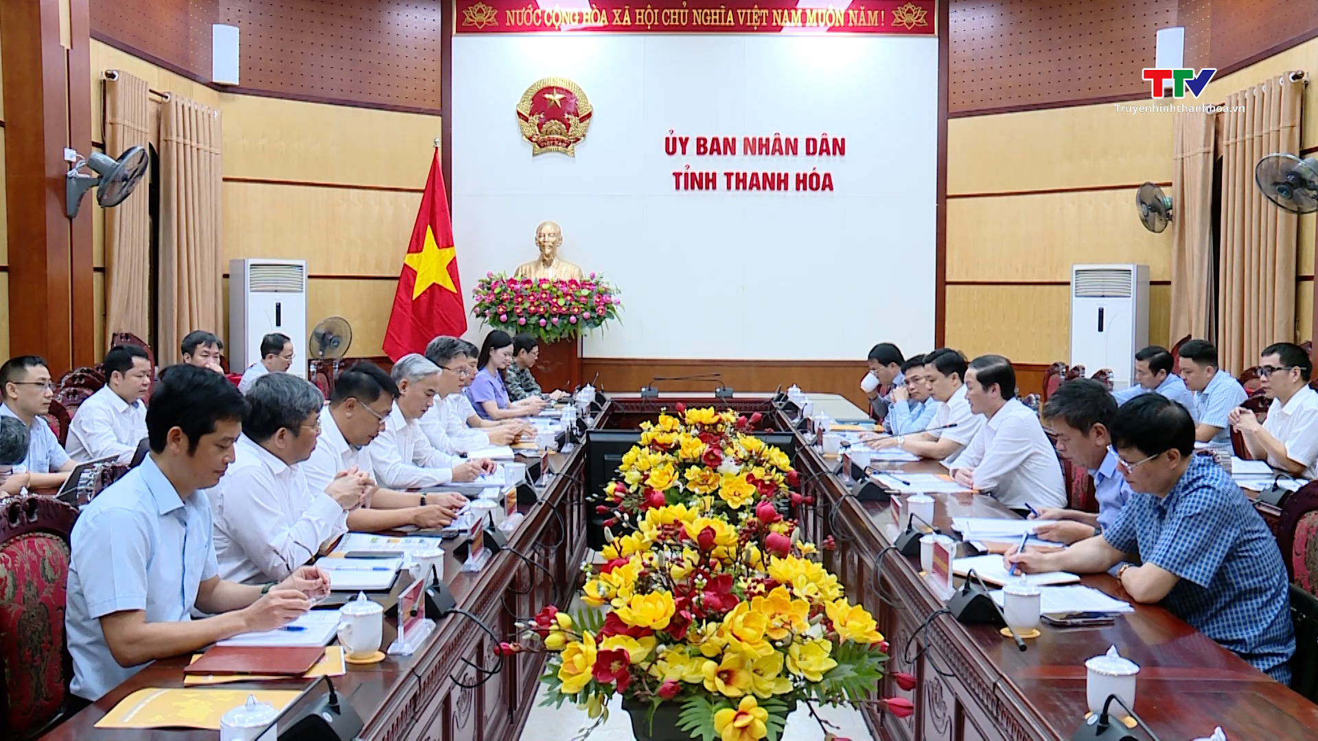 Tháo gỡ khó khăn, thúc đẩy tiến độ Dự án điều chỉnh khai thác và tuyển quặng cromit mỏ Cổ Định- Ảnh 1. Tháo gỡ khó khăn, thúc đẩy tiến độ Dự án điều chỉnh khai thác và tuyển quặng cromit mỏ Cổ Định- Ảnh 1.