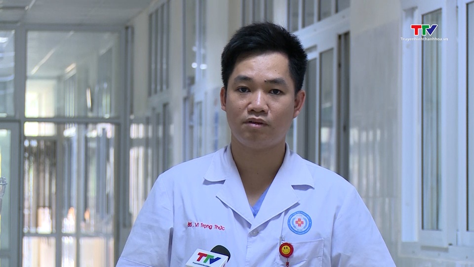 Hai bé trai bỏng nặng do đốt xăng- Ảnh 1. Hai bé trai bỏng nặng do đốt xăng- Ảnh 1.
