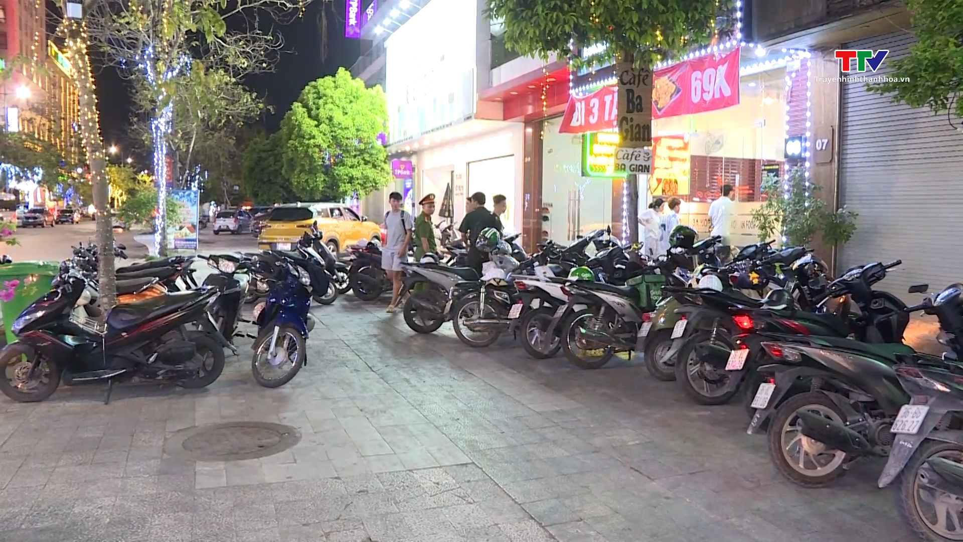 Thành phố Thanh Hoá tăng cường đảm bảo an toàn giao thông - Ảnh 3. Thành phố Thanh Hoá tăng cường đảm bảo an toàn giao thông - Ảnh 3.