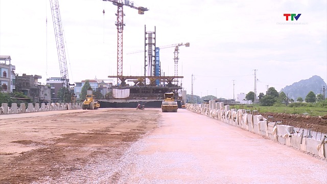 Đẩy nhanh tiến độ thực hiện các dự án nguồn vốn đầu tư công- Ảnh 3. Đẩy nhanh tiến độ thực hiện các dự án nguồn vốn đầu tư công- Ảnh 3.