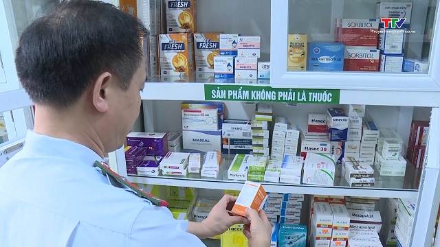 Thủ tướng Chính phủ yêu cầu xử lý nghiêm sản xuất, buôn bán thuốc giả, sữa giả- Ảnh 1. Thủ tướng Chính phủ yêu cầu xử lý nghiêm sản xuất, buôn bán thuốc giả, sữa giả- Ảnh 1.