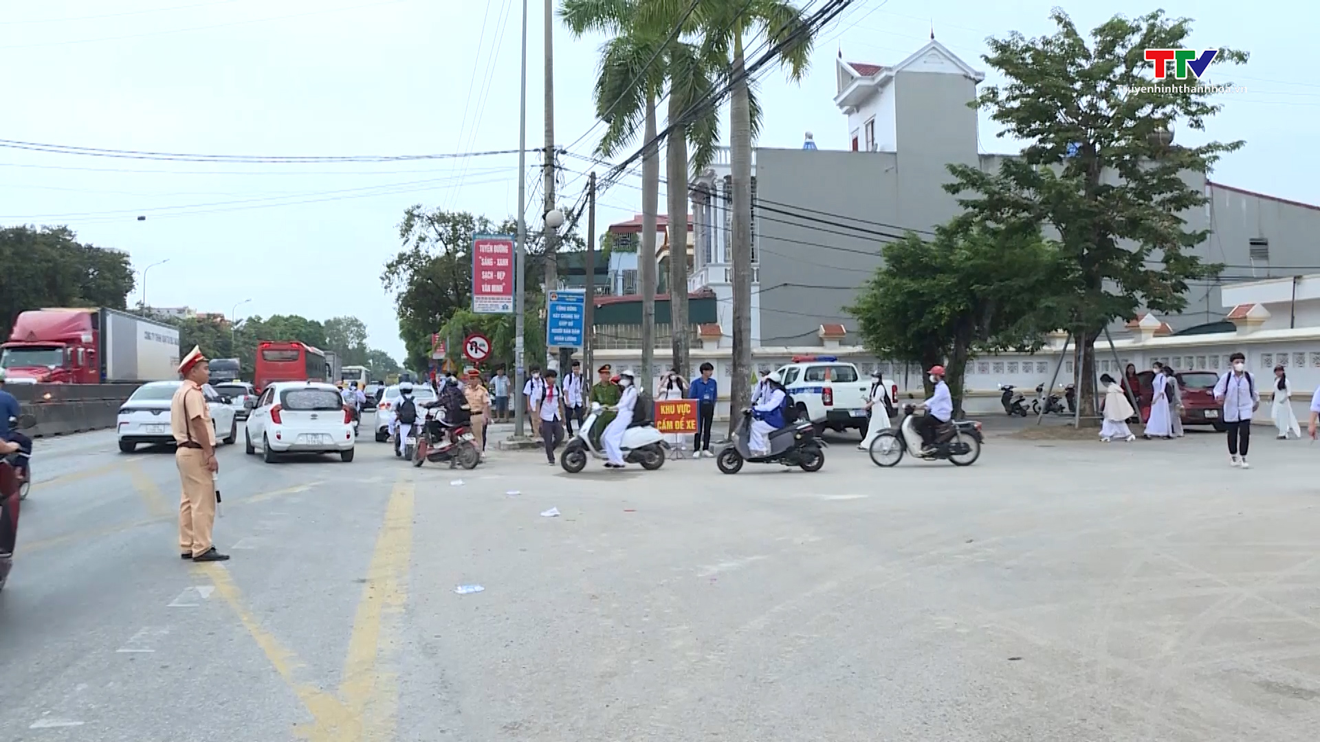 Bảo đảm giao thông kỳ thi trung học phổ thông năm 2025- Ảnh 1.