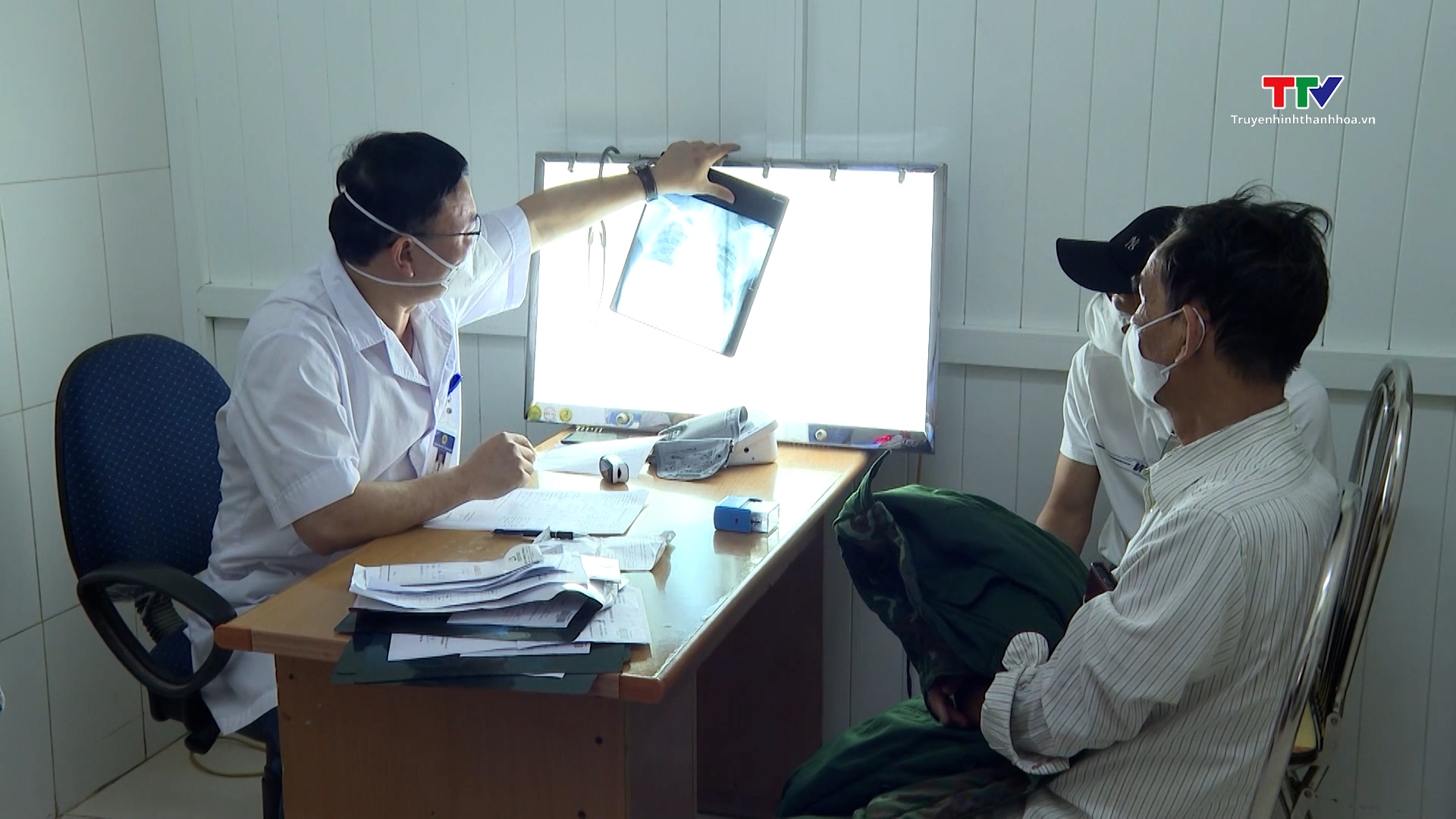 Hút thuốc lá – Nguyên nhân chính dẫn tới các bệnh về phổi- Ảnh 1. Hút thuốc lá – Nguyên nhân chính dẫn tới các bệnh về phổi- Ảnh 1.