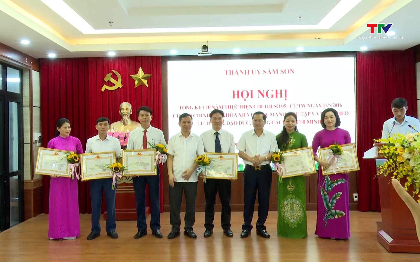 Thành phố Sầm Sơn đẩy mạnh học tập và làm theo tư tưởng, đạo đức, phong cách Hồ Chí Minh”