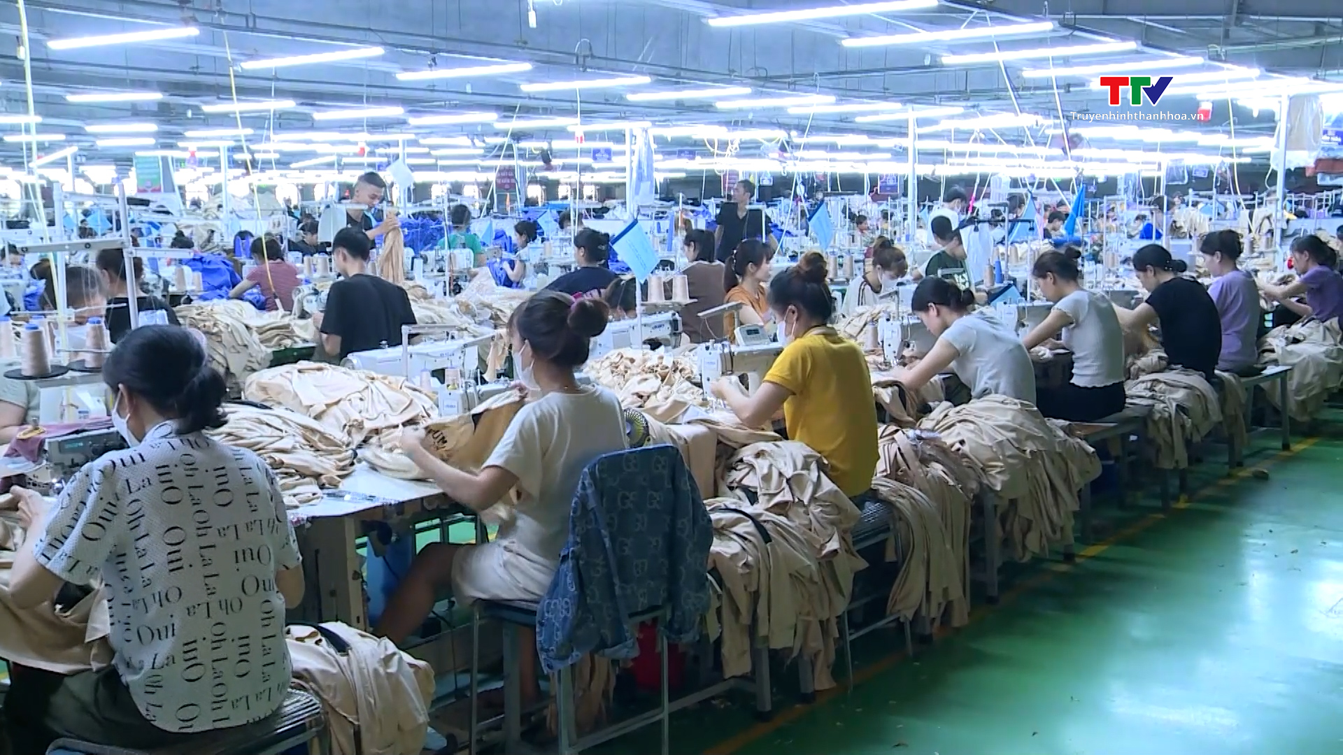 Doanh nghiệp Triệu Sơn nỗ lực vượt khó thúc đẩy sản xuất kinh doanh- Ảnh 1. Doanh nghiệp Triệu Sơn nỗ lực vượt khó thúc đẩy sản xuất kinh doanh- Ảnh 1.
