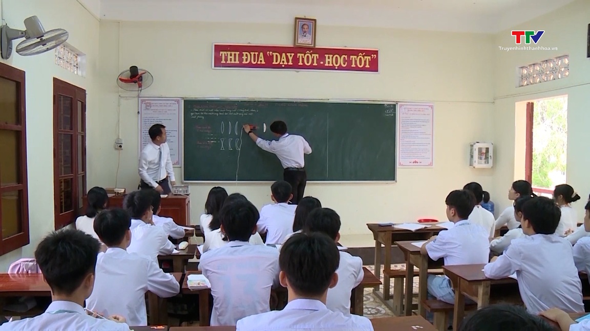 Các trường THPT tập trung ôn tập cho học sinh lớp 12- Ảnh 1. Các trường THPT tập trung ôn tập cho học sinh lớp 12- Ảnh 1.