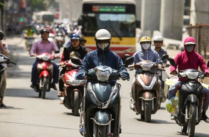 Nắng nóng có khả năng kéo dài đến khi nào?- Ảnh 1. Nắng nóng có khả năng kéo dài đến khi nào?- Ảnh 1.