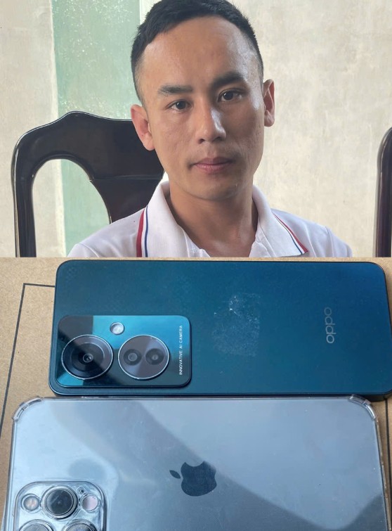 Bắt giữ đối tượng trộm cắp tài sản- Ảnh 1. Bắt giữ đối tượng trộm cắp tài sản- Ảnh 1.