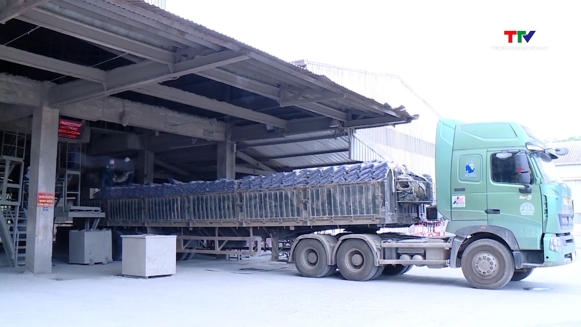 Kim ngạch xuất khẩu hàng hóa tăng trưởng tích cực- Ảnh 1. Kim ngạch xuất khẩu hàng hóa tăng trưởng tích cực- Ảnh 1.