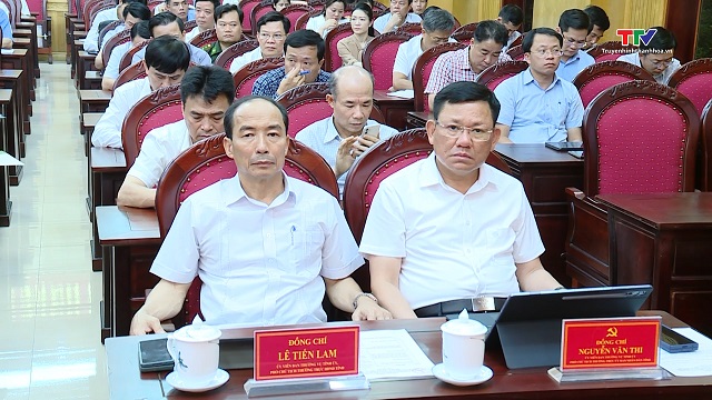 Cam kết trách nhiệm hoàn thành xóa nhà tạm, nhà dột nát trên địa bàn tỉnh- Ảnh 5. Cam kết trách nhiệm hoàn thành xóa nhà tạm, nhà dột nát trên địa bàn tỉnh- Ảnh 5.