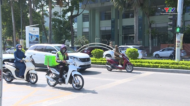 Ngày 07/6, vùng núi tỉnh Thanh Hóa tiếp tục xảy ra nắng nóng với nhiệt độ cao nhất 37 độ- Ảnh 1. Ngày 07/6, vùng núi tỉnh Thanh Hóa tiếp tục xảy ra nắng nóng với nhiệt độ cao nhất 37 độ- Ảnh 1.