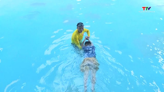 Ưu tiên nguồn lực hoàn thành các mục tiêu vì trẻ em- Ảnh 1. Ưu tiên nguồn lực hoàn thành các mục tiêu vì trẻ em- Ảnh 1.