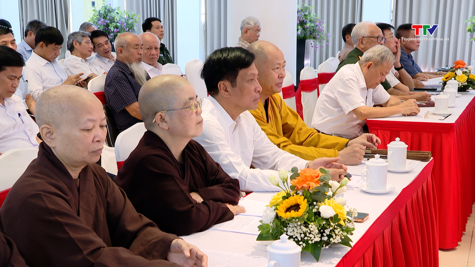 Hội nghị Ủy ban Mặt trận Tổ quốc tỉnh Thanh Hóa lần thứ 4, khóa XV- Ảnh 4.